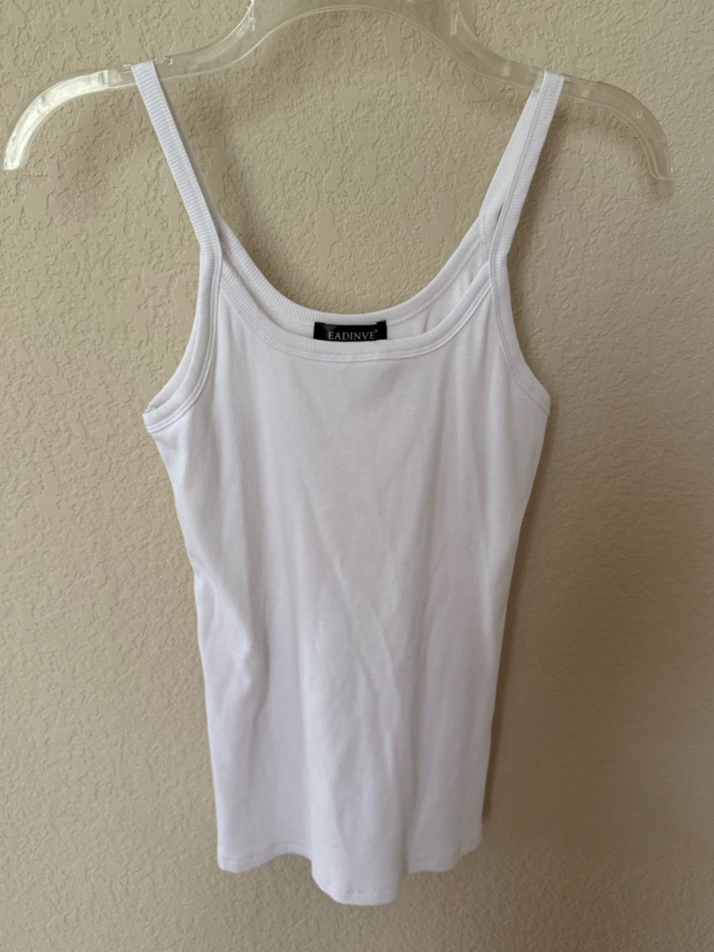 NWOT White Ribbed Tank Top - Everyday Women’s Cami. Size M. NWOT.